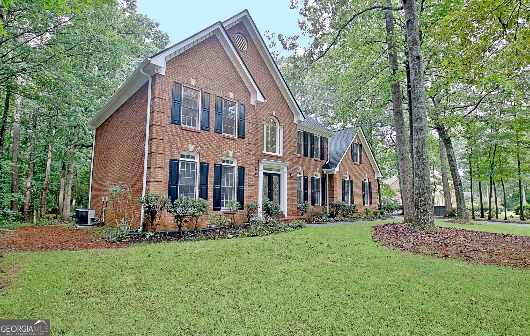 125 Oak Knoll Fayetteville GA 30214