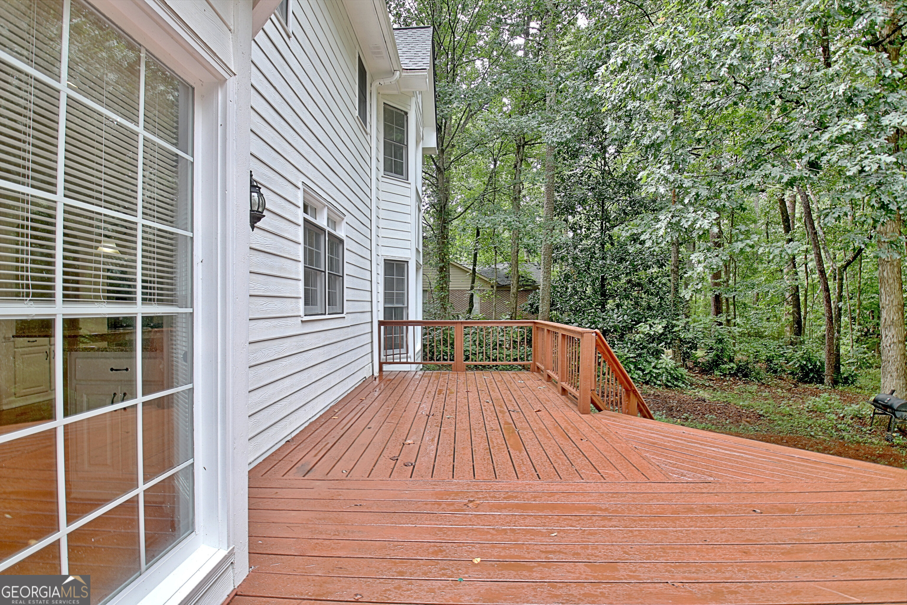 125 Oak Knoll Fayetteville GA 30214