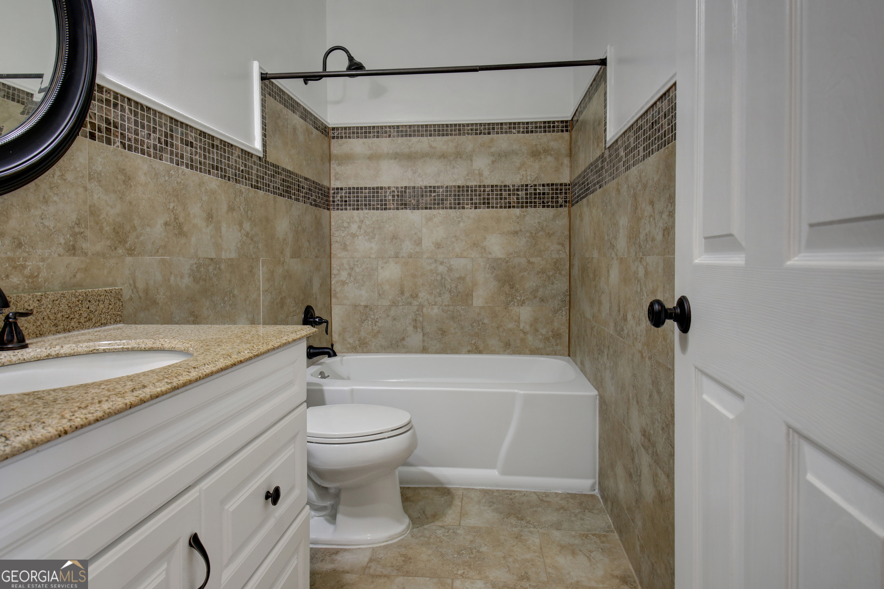 125 Oak Knoll Fayetteville GA 30214