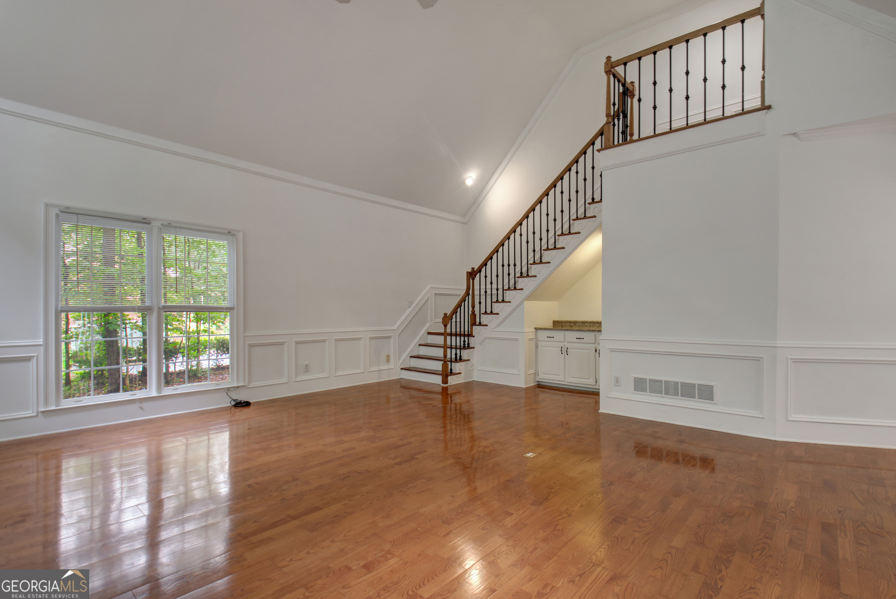 125 Oak Knoll Fayetteville GA 30214