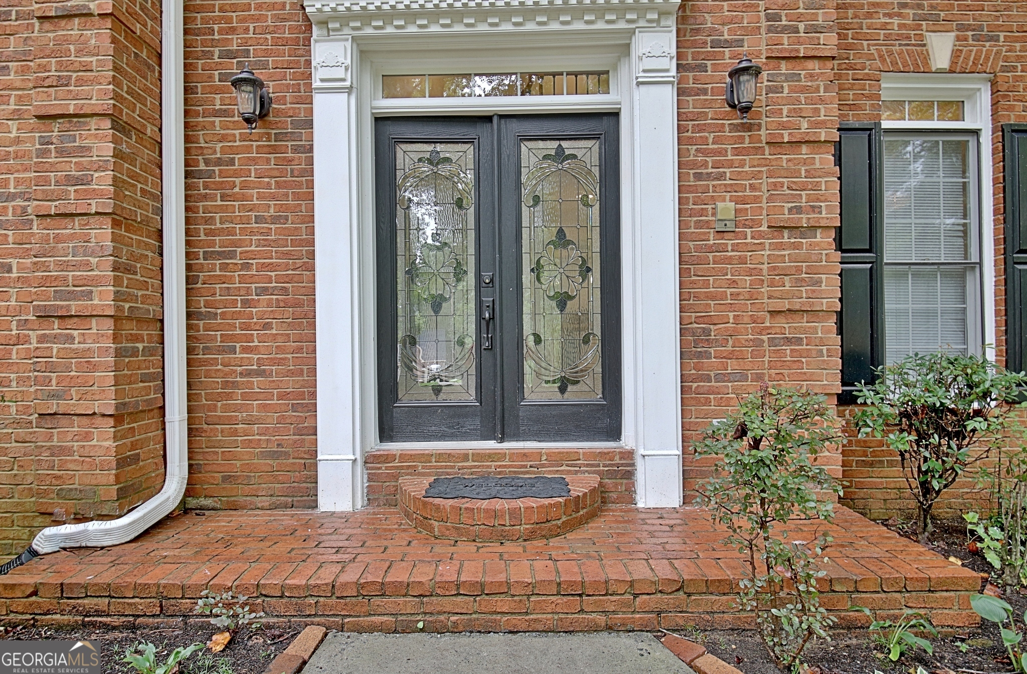 125 Oak Knoll Fayetteville GA 30214