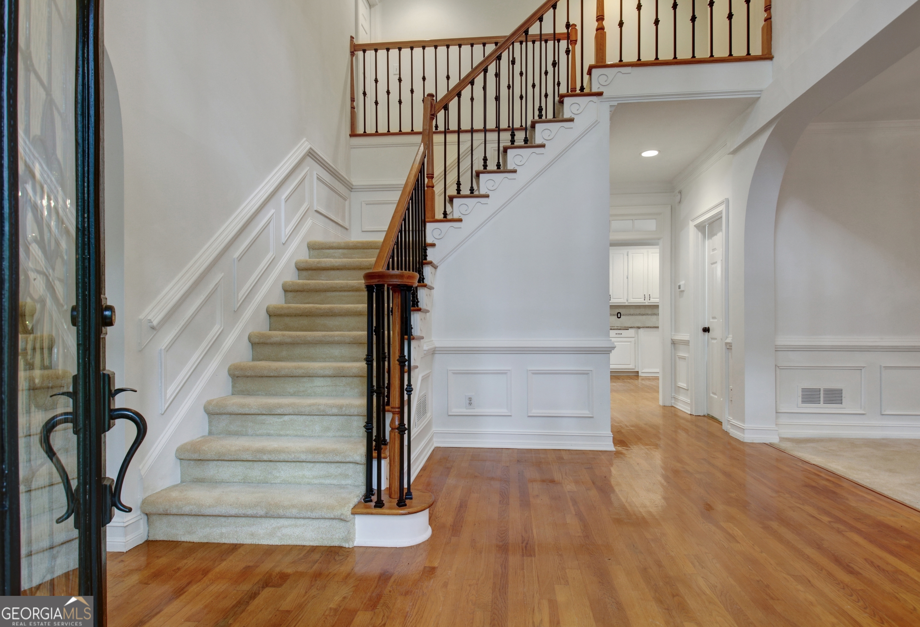 125 Oak Knoll Fayetteville GA 30214
