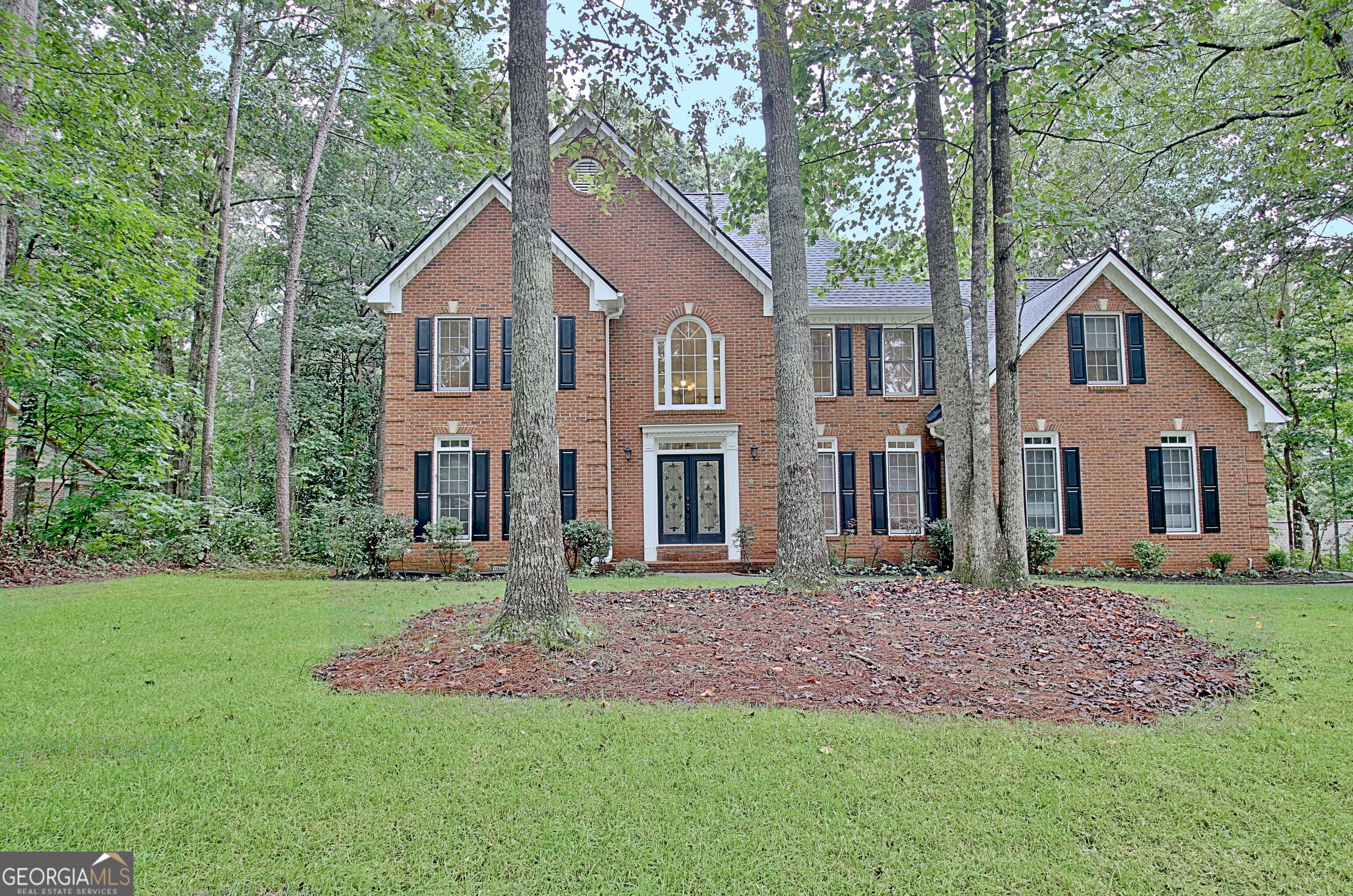 125 Oak Knoll Fayetteville GA 30214