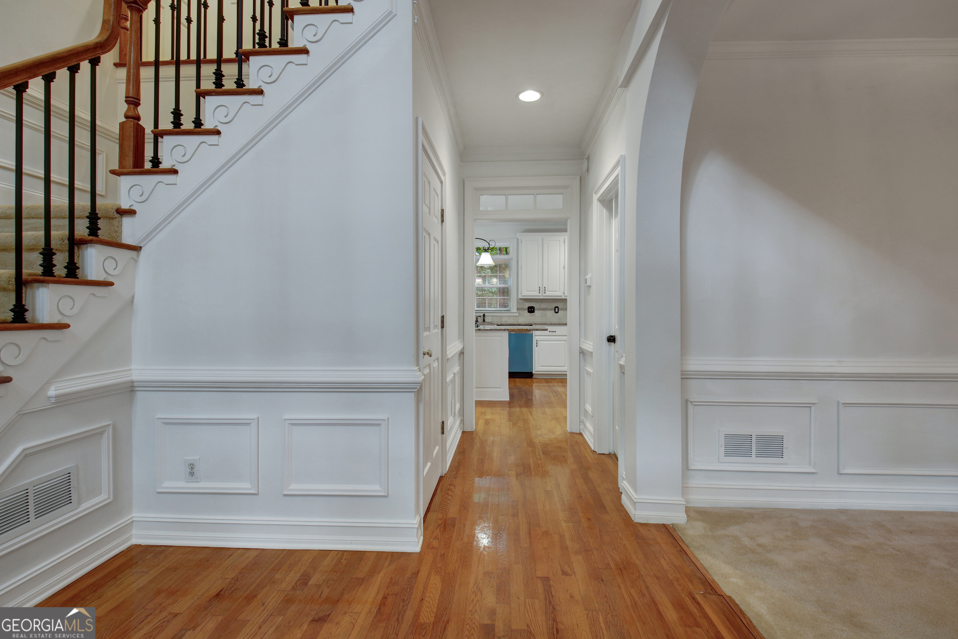 125 Oak Knoll Fayetteville GA 30214