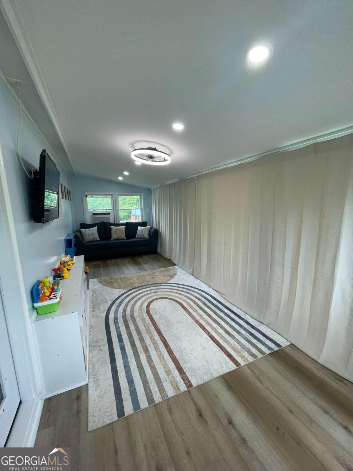 433 Spring Place Reseca Road Resaca GA 30735