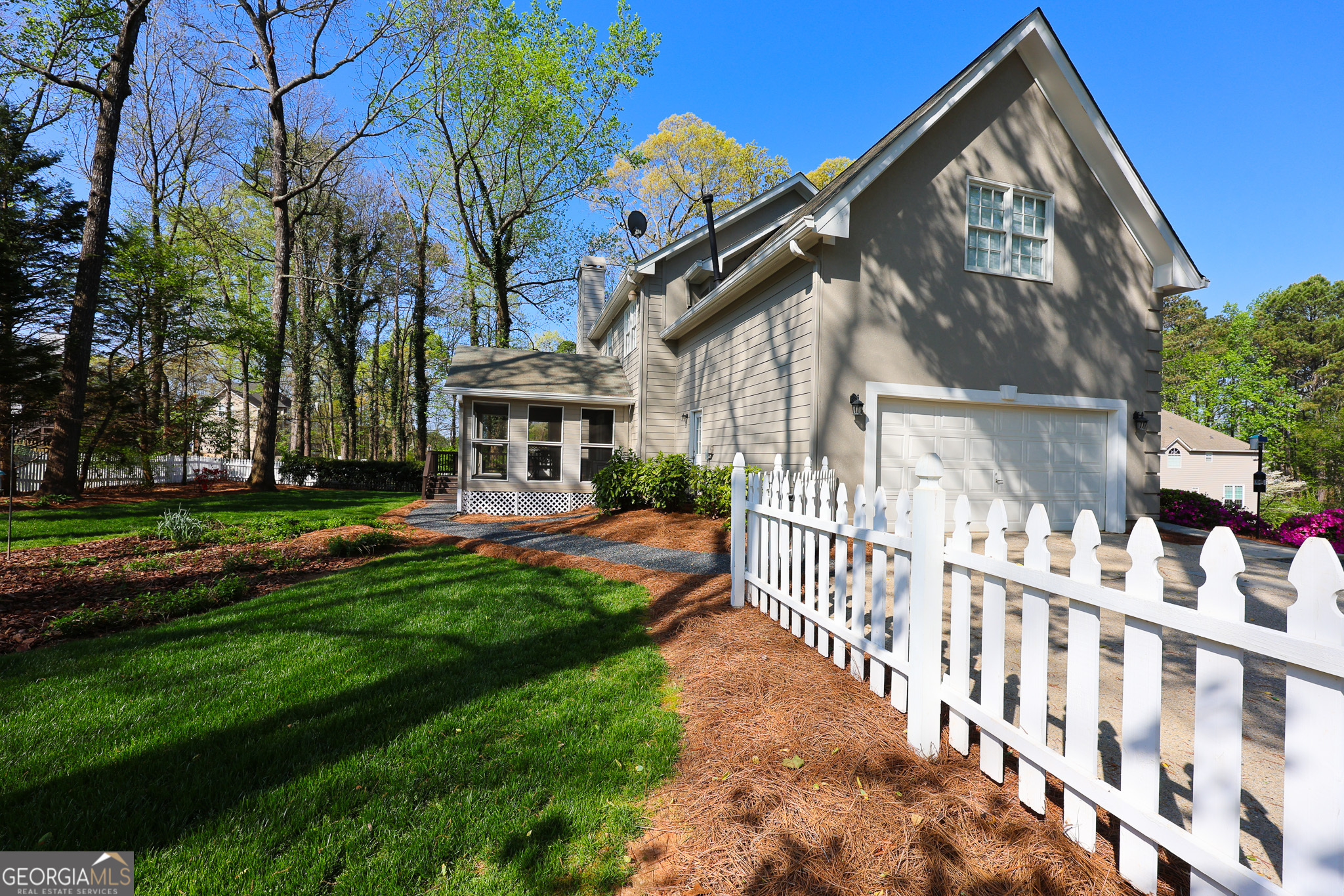 410 Falcon Creek Drive Suwanee GA 30024