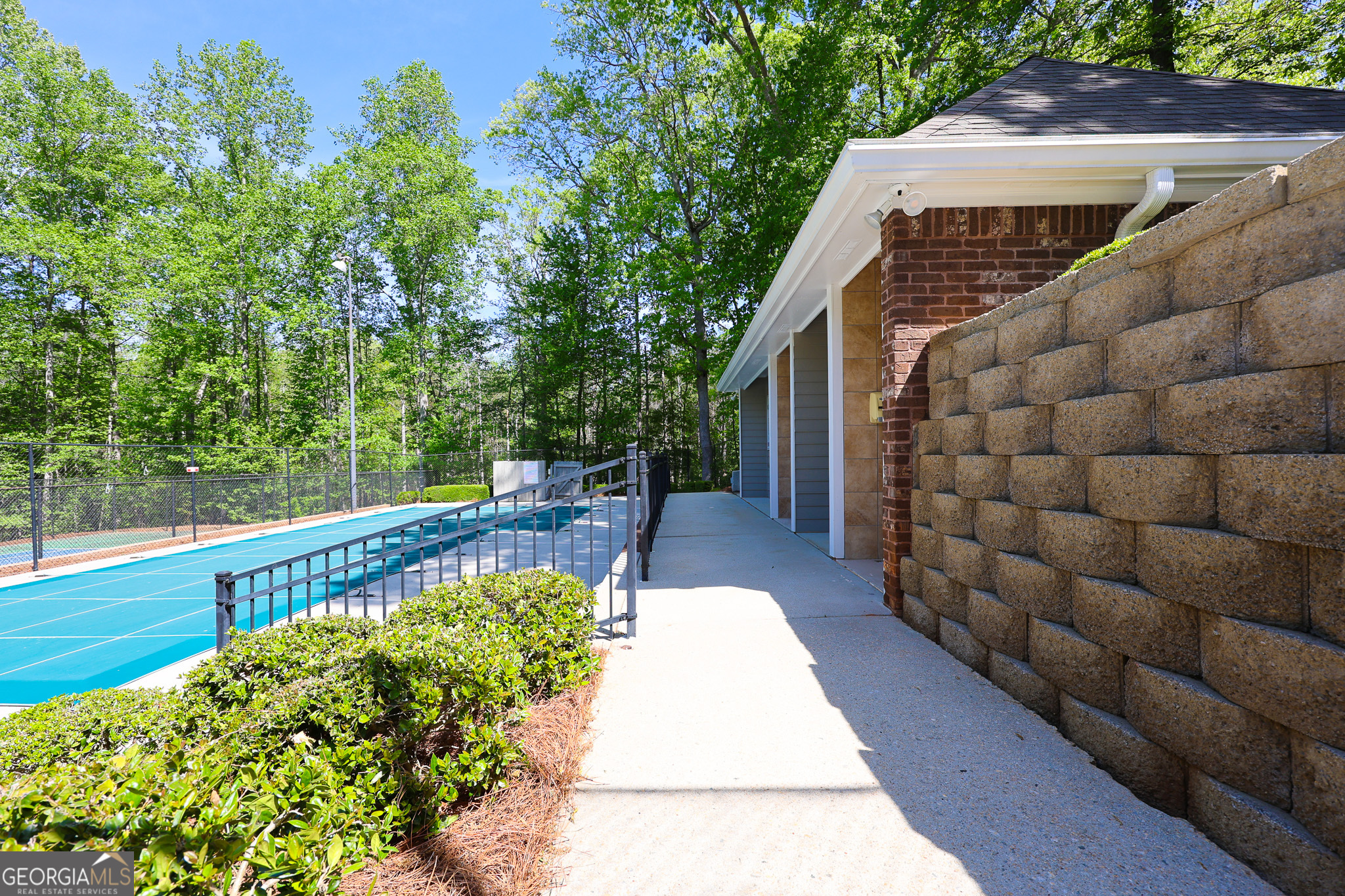 410 Falcon Creek Drive Suwanee GA 30024
