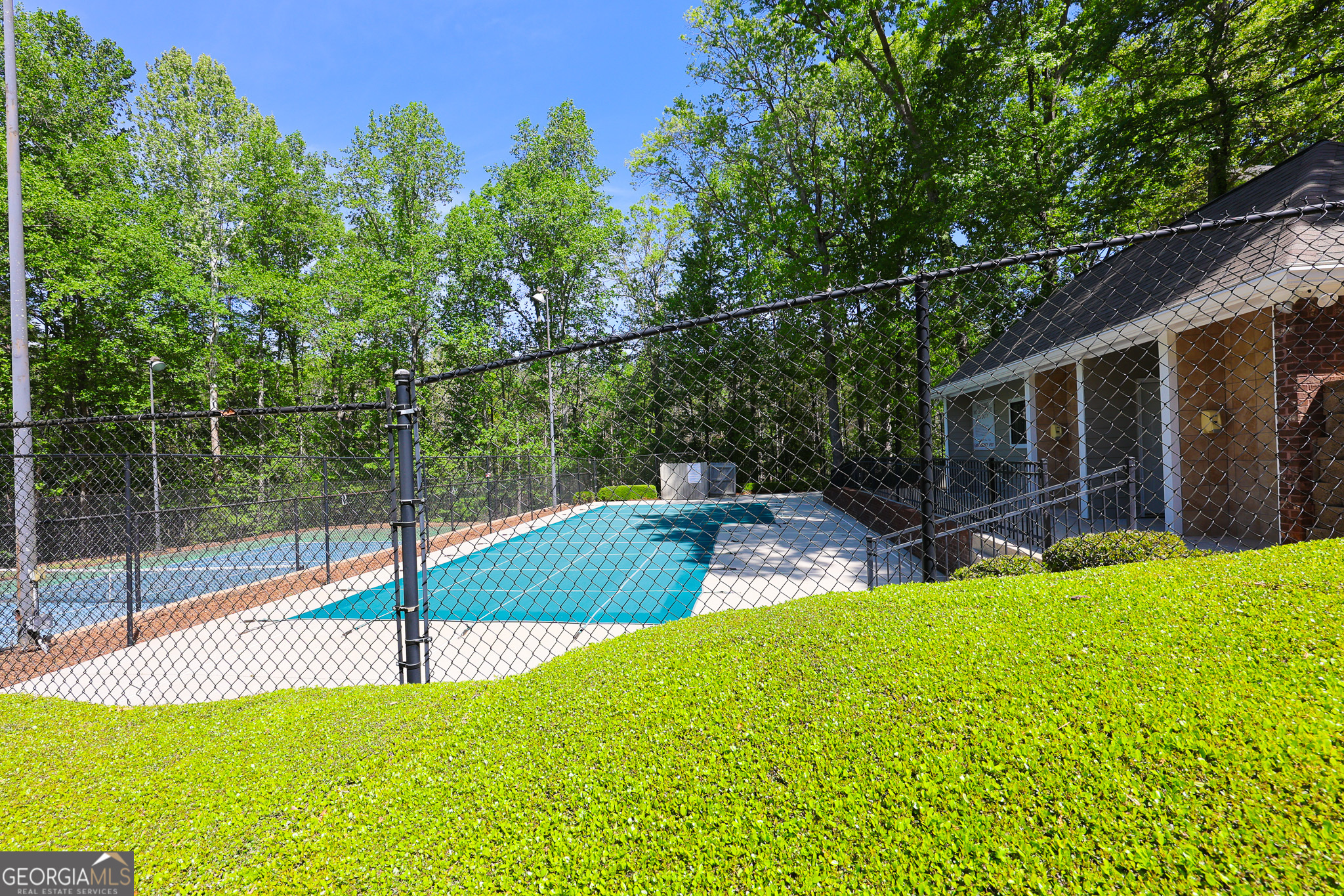 410 Falcon Creek Drive Suwanee GA 30024