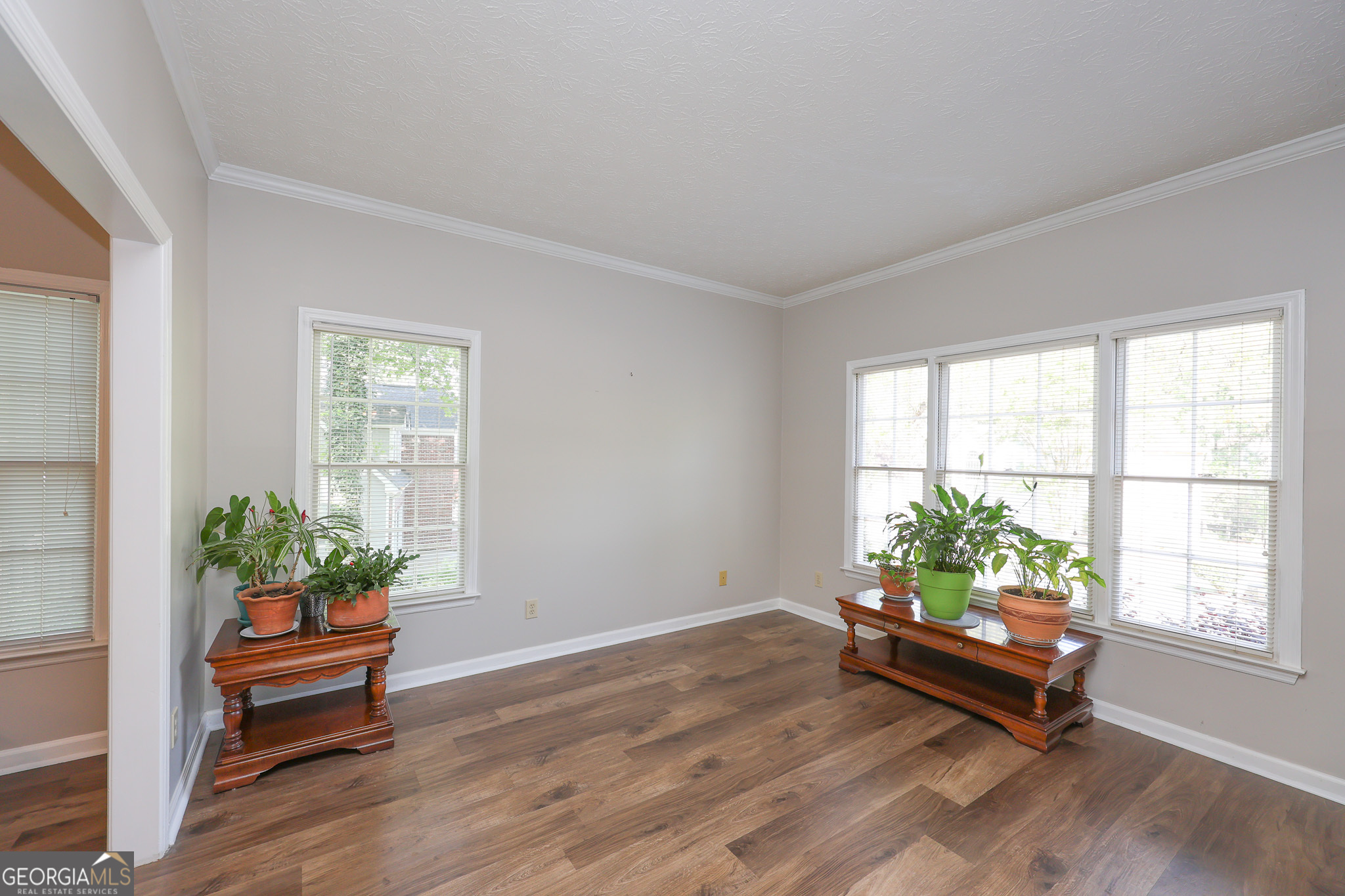 410 Falcon Creek Drive Suwanee GA 30024