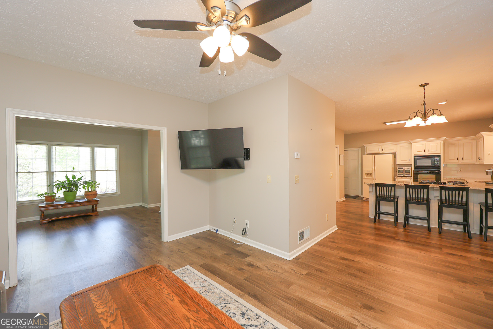 410 Falcon Creek Drive Suwanee GA 30024
