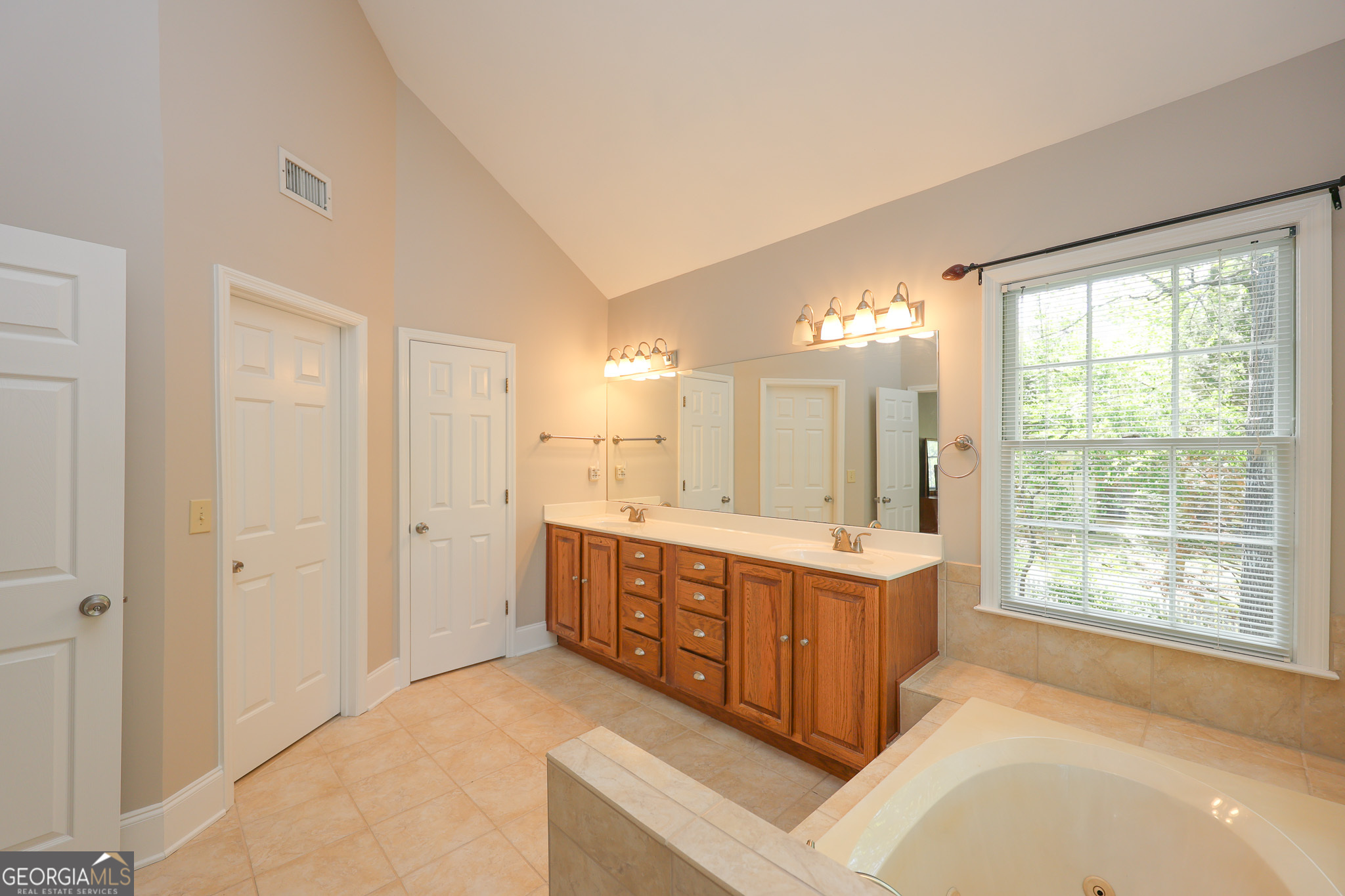 410 Falcon Creek Drive Suwanee GA 30024
