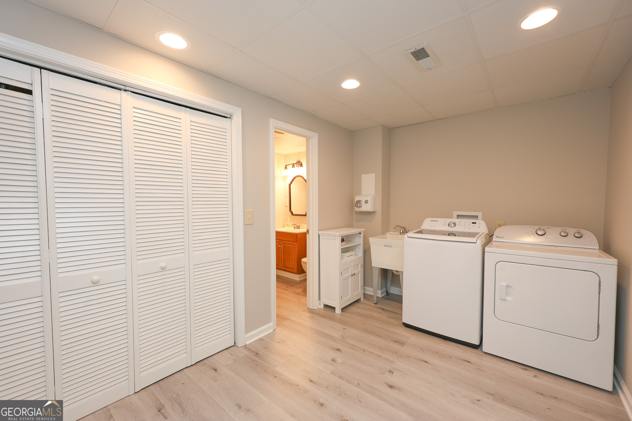 410 Falcon Creek Drive Suwanee GA 30024