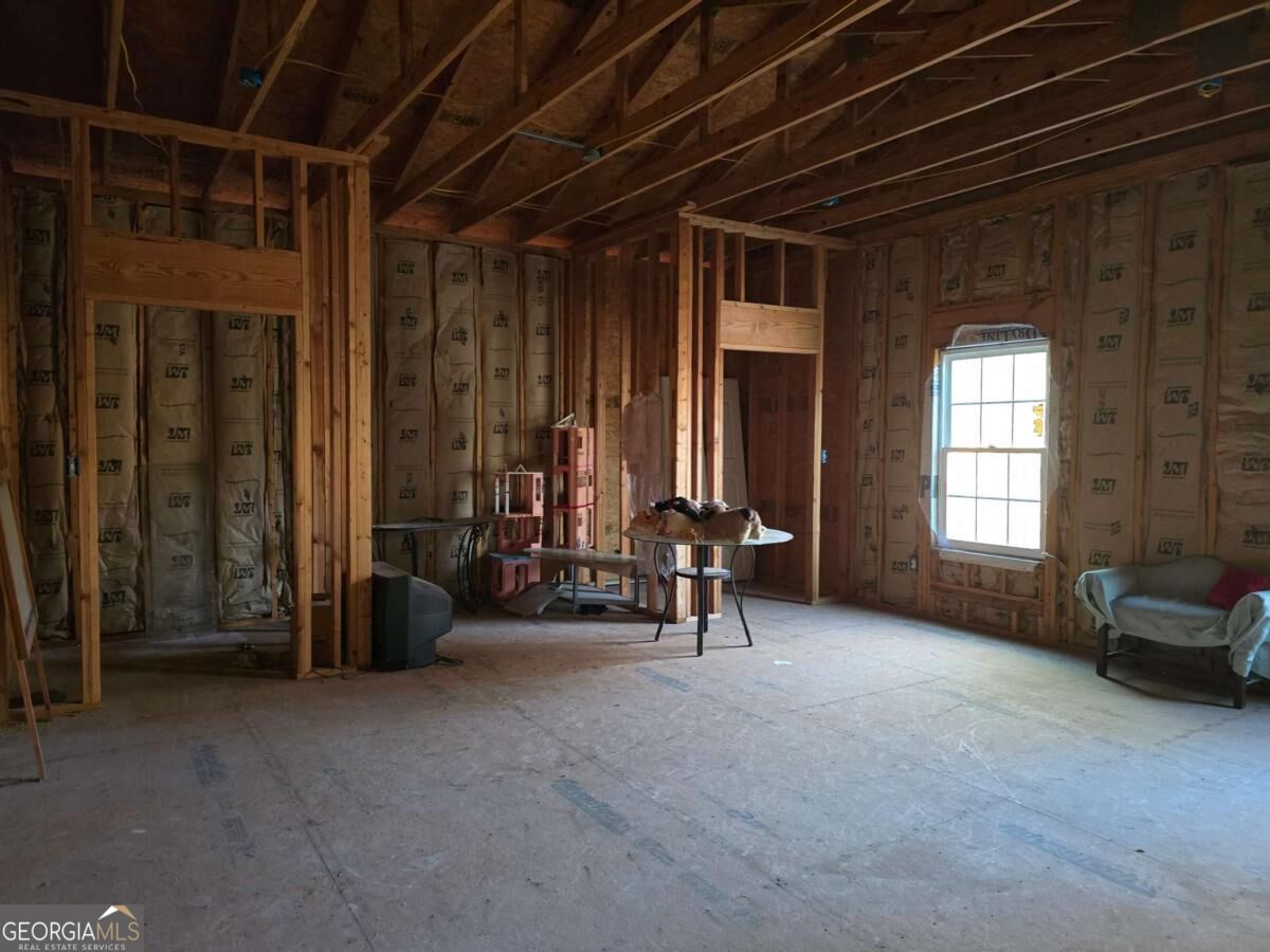 253 Pottery Road Lizella GA 31052