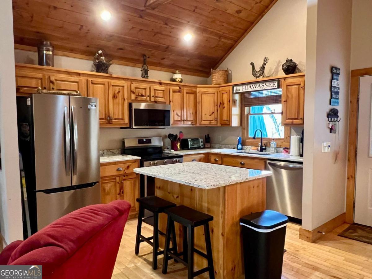 403 Barefoot Rise Hiawassee GA 30546