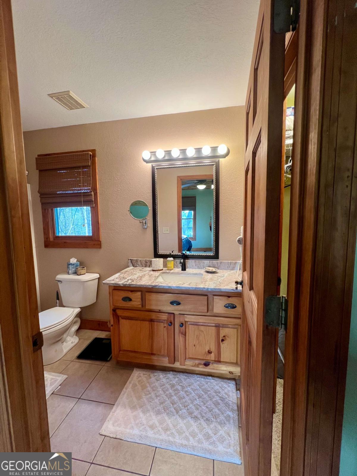 403 Barefoot Rise Hiawassee GA 30546