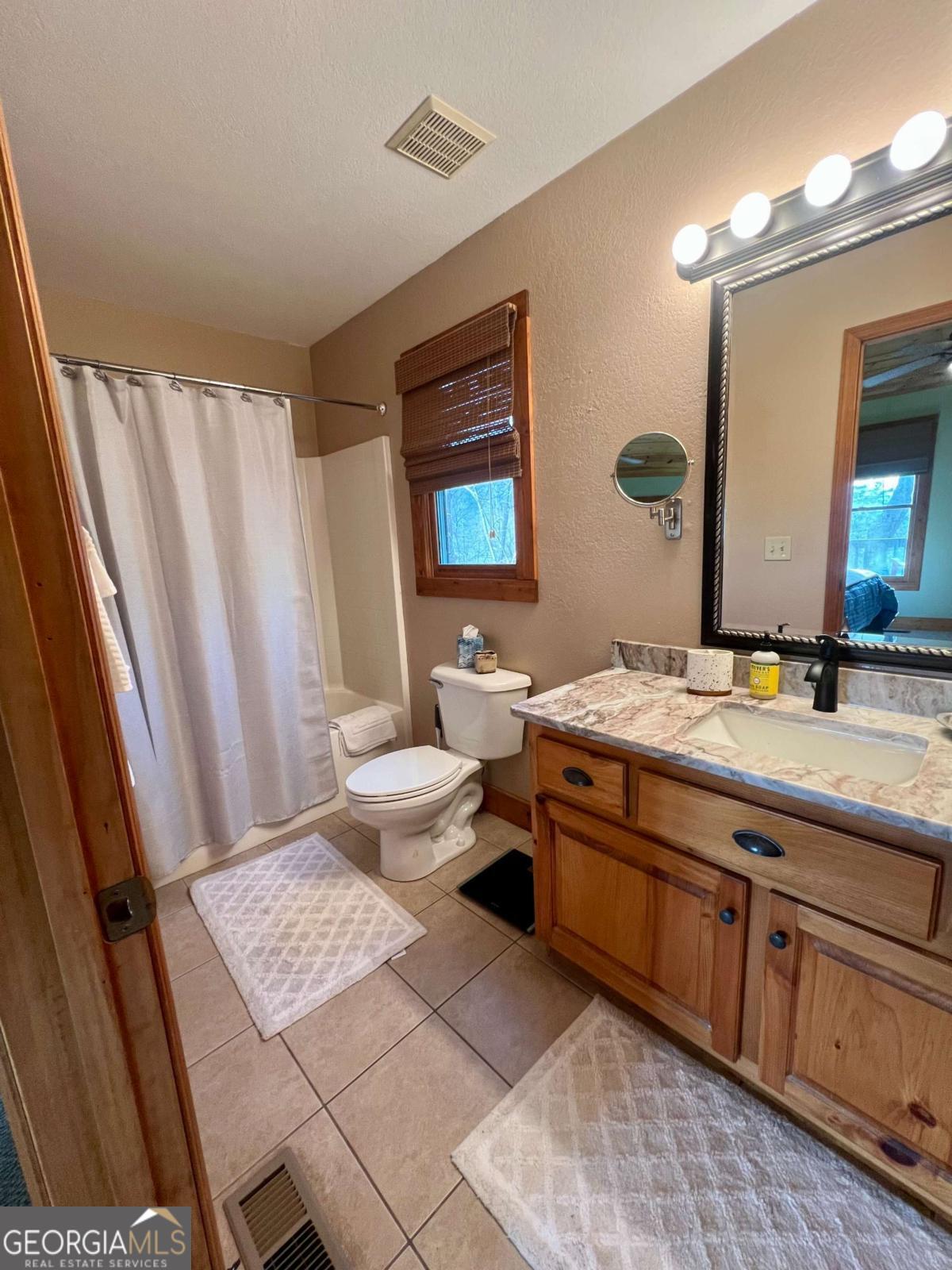403 Barefoot Rise Hiawassee GA 30546