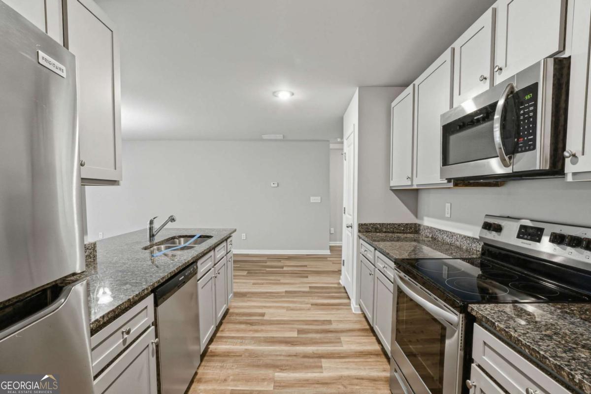 122 W Lexington Avenue Griffin GA 30223