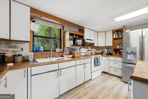 2518 Henderson Mountain Road Jasper GA 30143