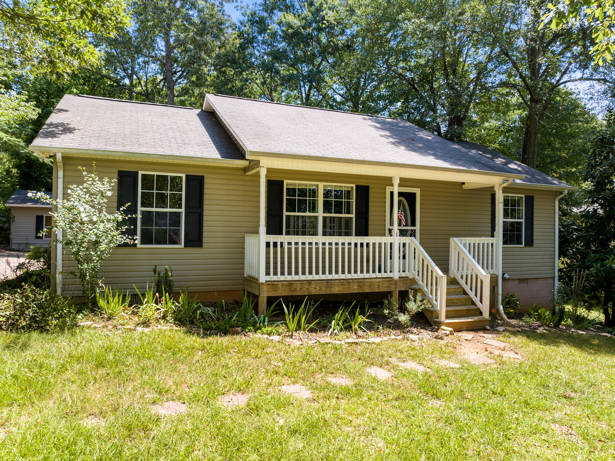 153 Russ Circle Clarkesville GA 30523
