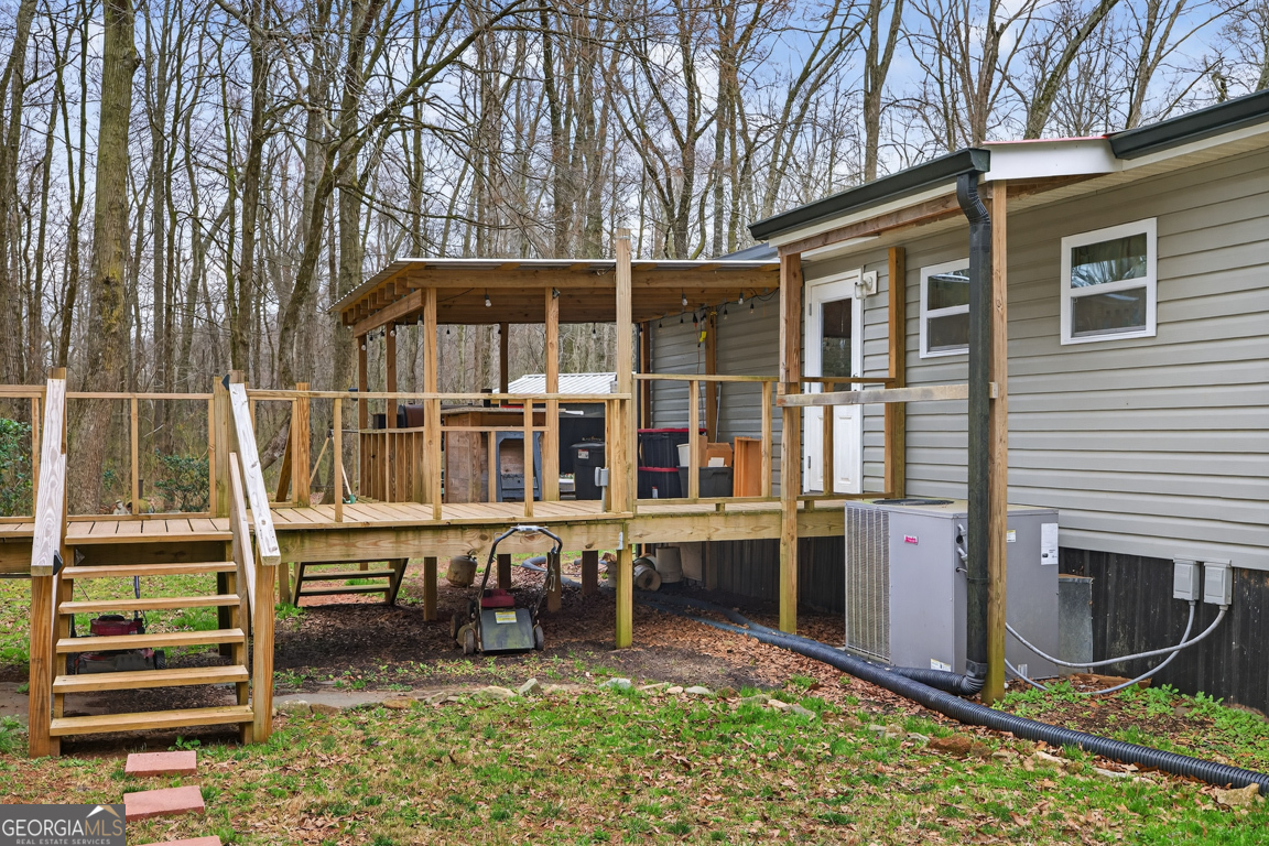 1719 Harber Road Carnesville GA 30521