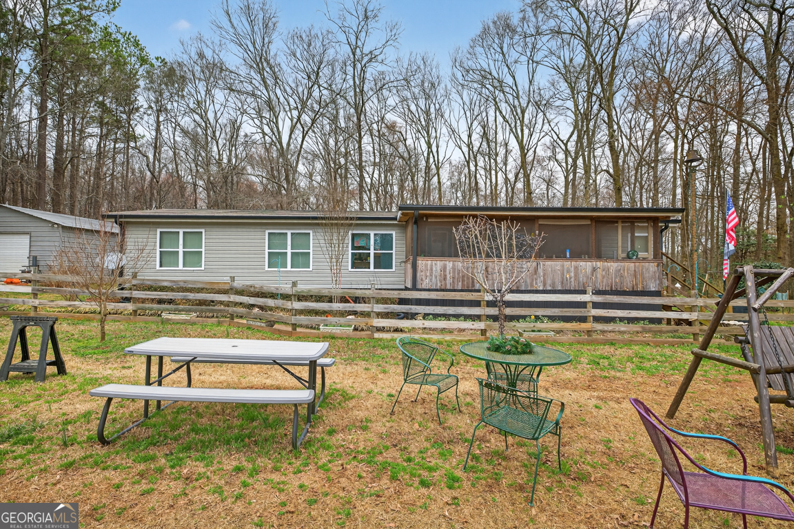 1719 Harber Road Carnesville GA 30521