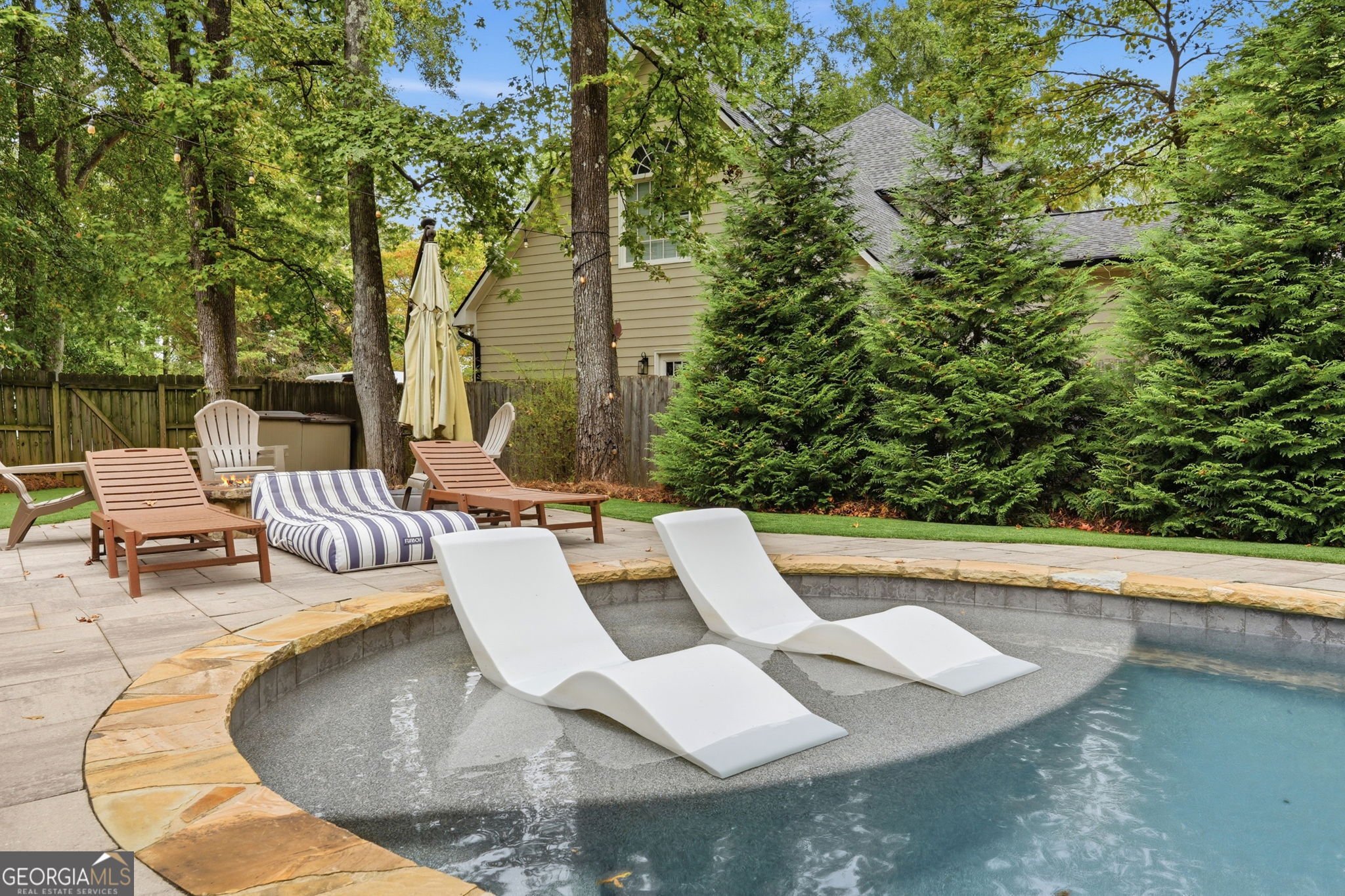 8005 Canter Lane Alpharetta GA 30009