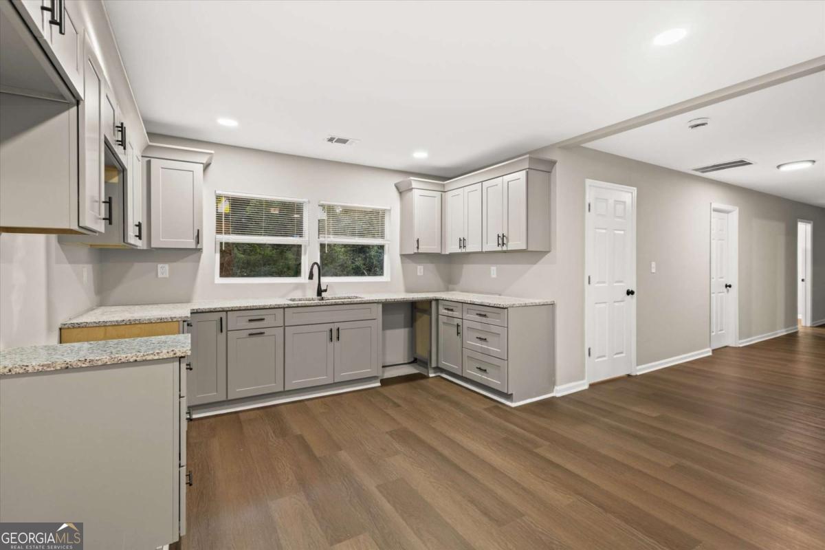4210 Rockbridge Road Stone Mountain GA 30083