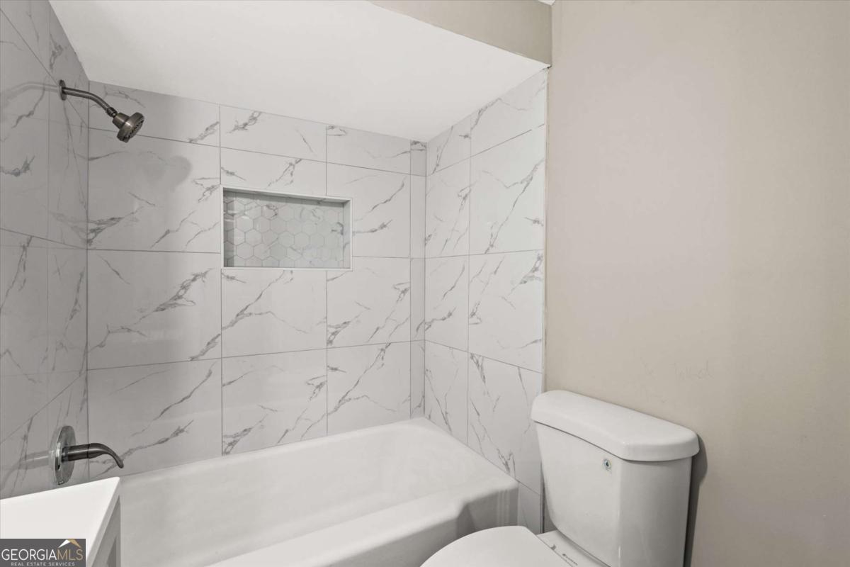 4210 Rockbridge Road Stone Mountain GA 30083