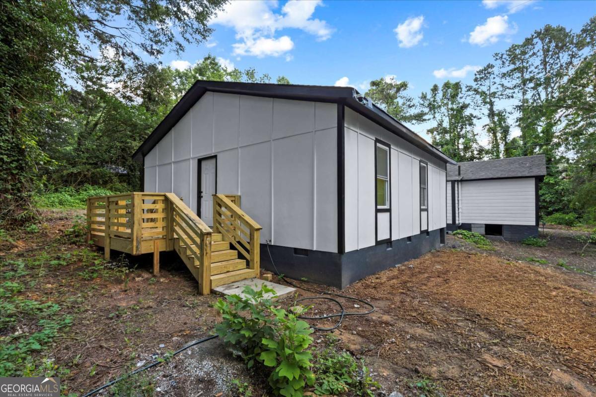 4210 Rockbridge Road Stone Mountain GA 30083