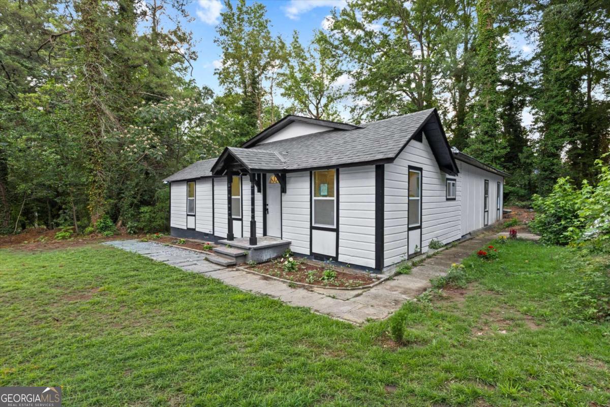 4210 Rockbridge Road Stone Mountain GA 30083