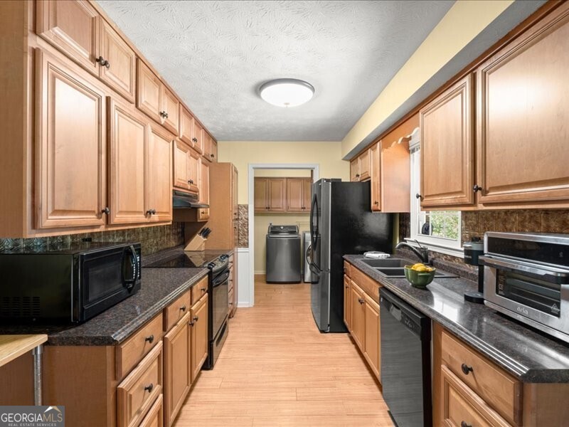 2117 Hartridge Drive Snellville GA 30078