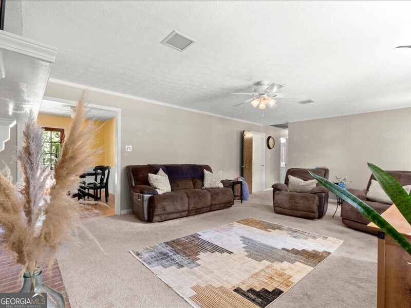 2117 Hartridge Drive Snellville GA 30078