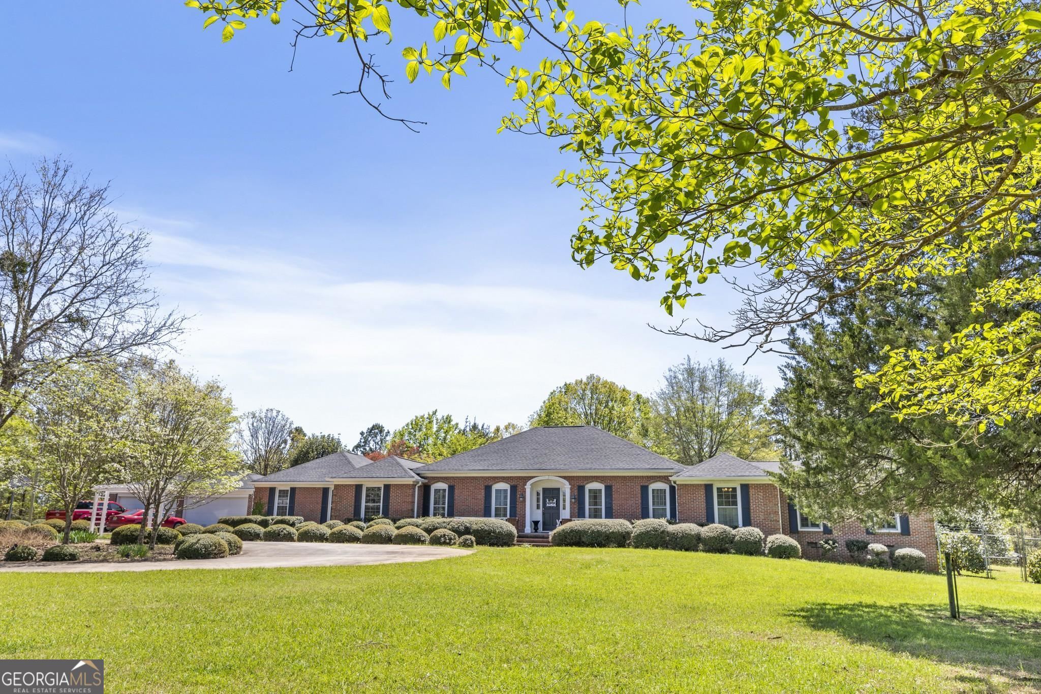 32 Green Oak Circle Thomaston GA 30286