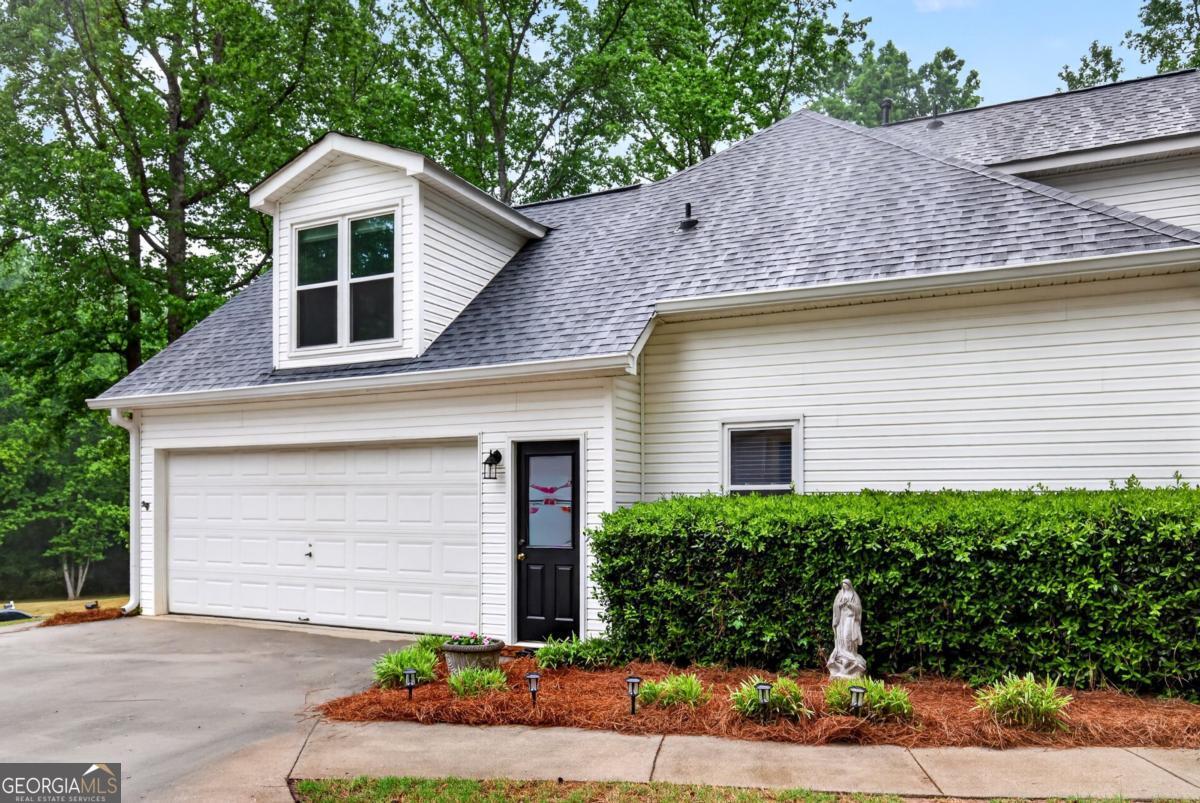 85 Elmwood Drive Sharpsburg GA 30277