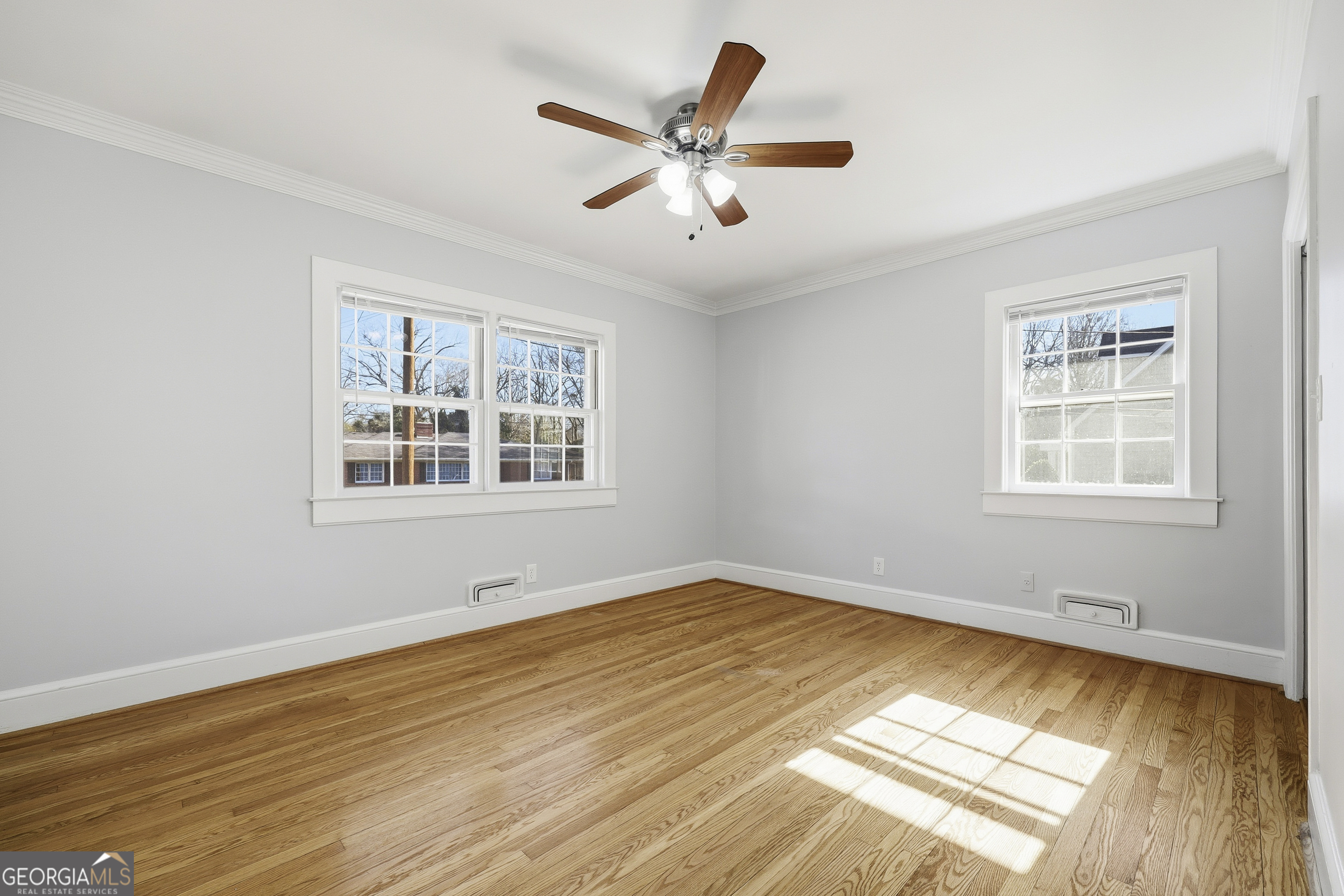 88 W New Street Winder GA 30680