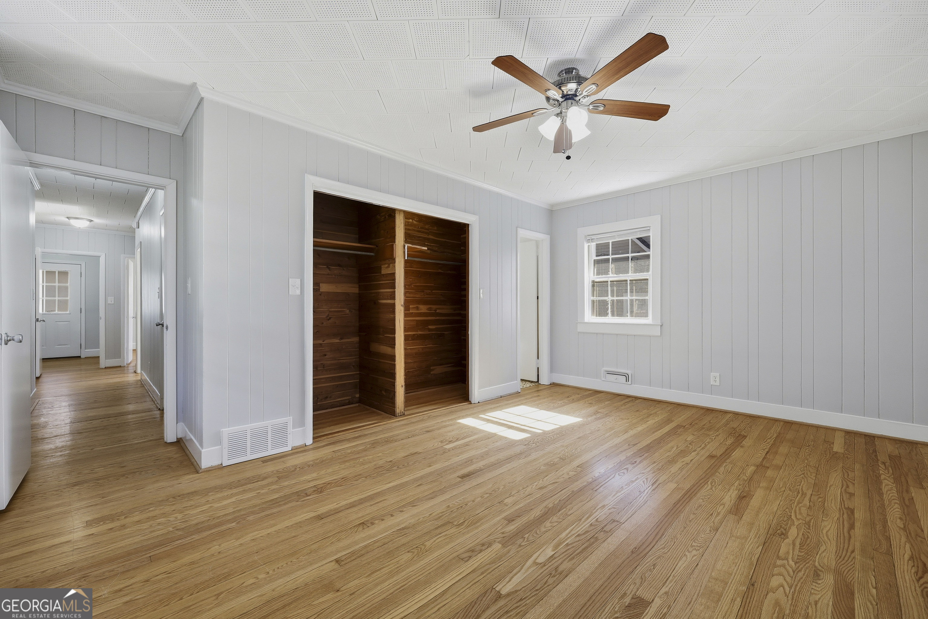 88 W New Street Winder GA 30680