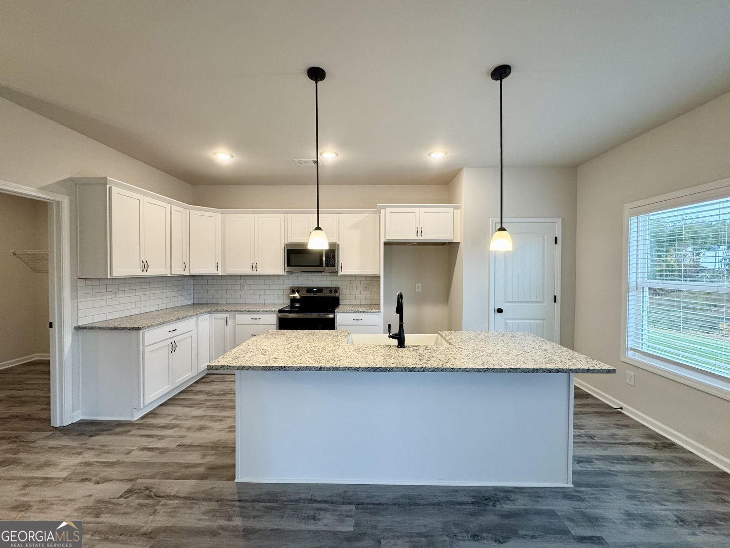 6458 River Plantation Drive Lula GA 30554