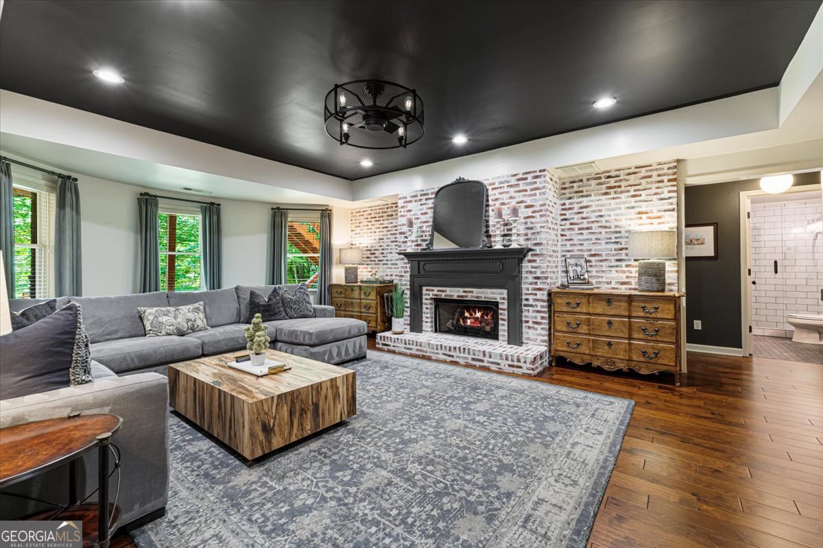 1185 Seale Drive Alpharetta GA 30022