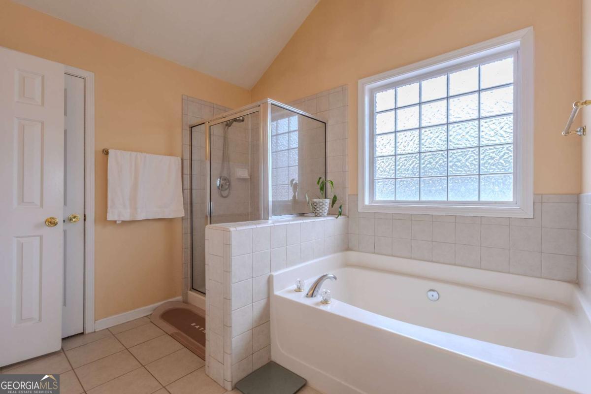 3385 Stoneleigh Run Drive Buford GA 30519