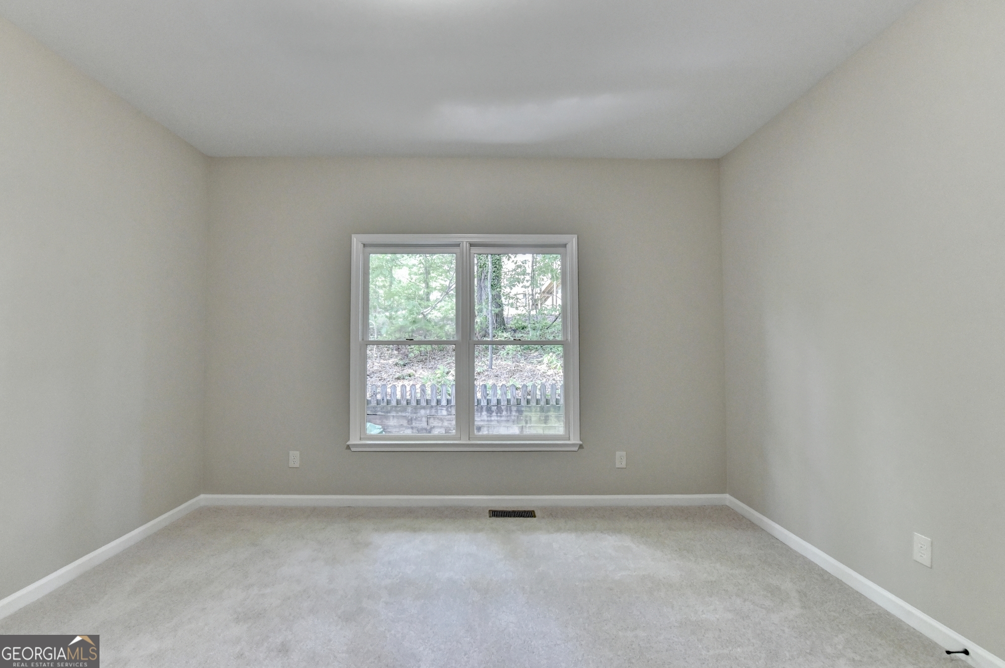 1251 Chadwick Lakes Drive Lawrenceville GA 30043