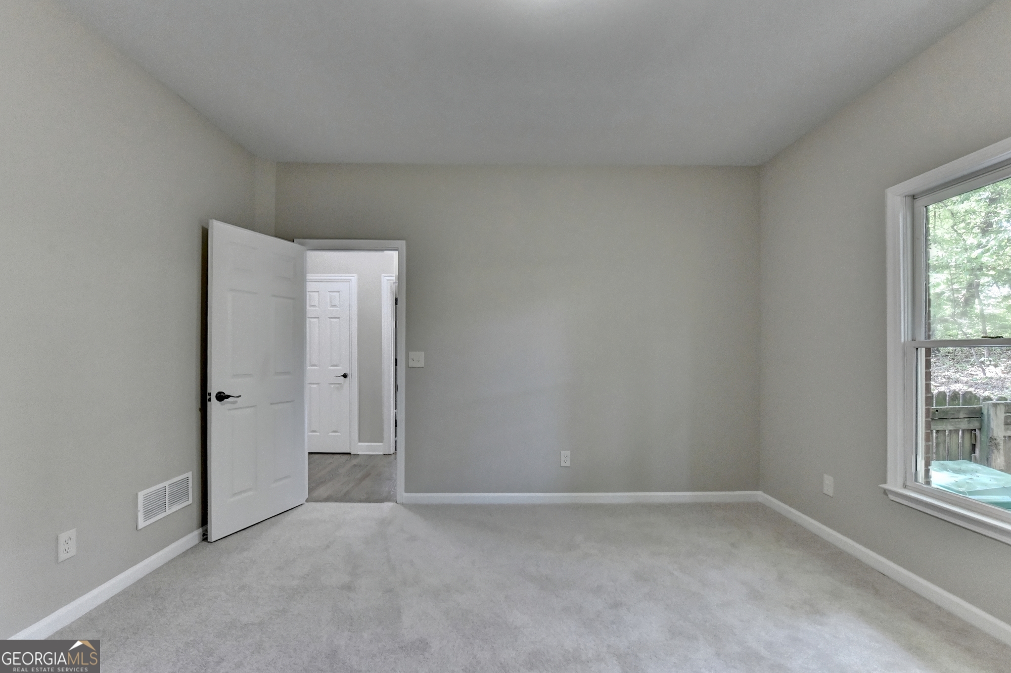 1251 Chadwick Lakes Drive Lawrenceville GA 30043