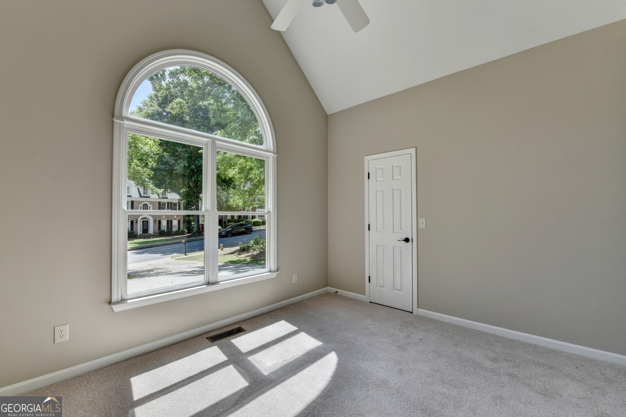 1251 Chadwick Lakes Drive Lawrenceville GA 30043