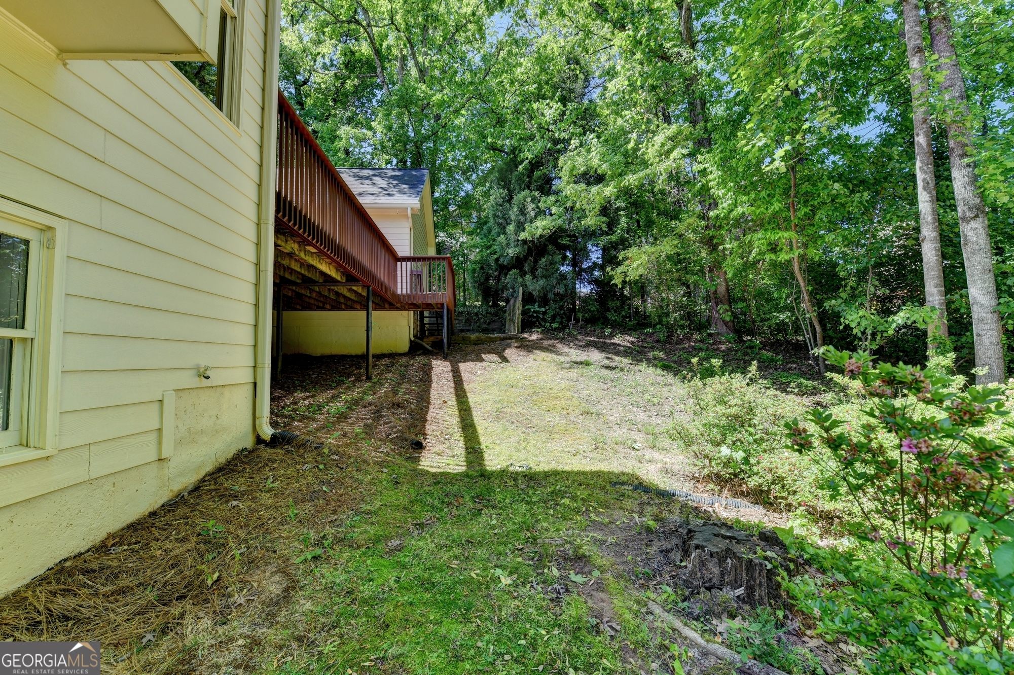 1251 Chadwick Lakes Drive Lawrenceville GA 30043