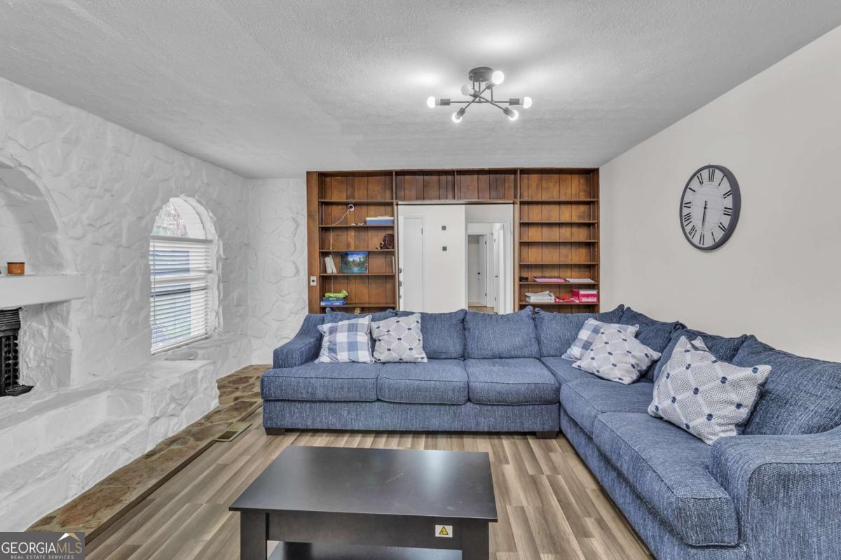 611 Navarre Drive Stone Mountain GA 30087