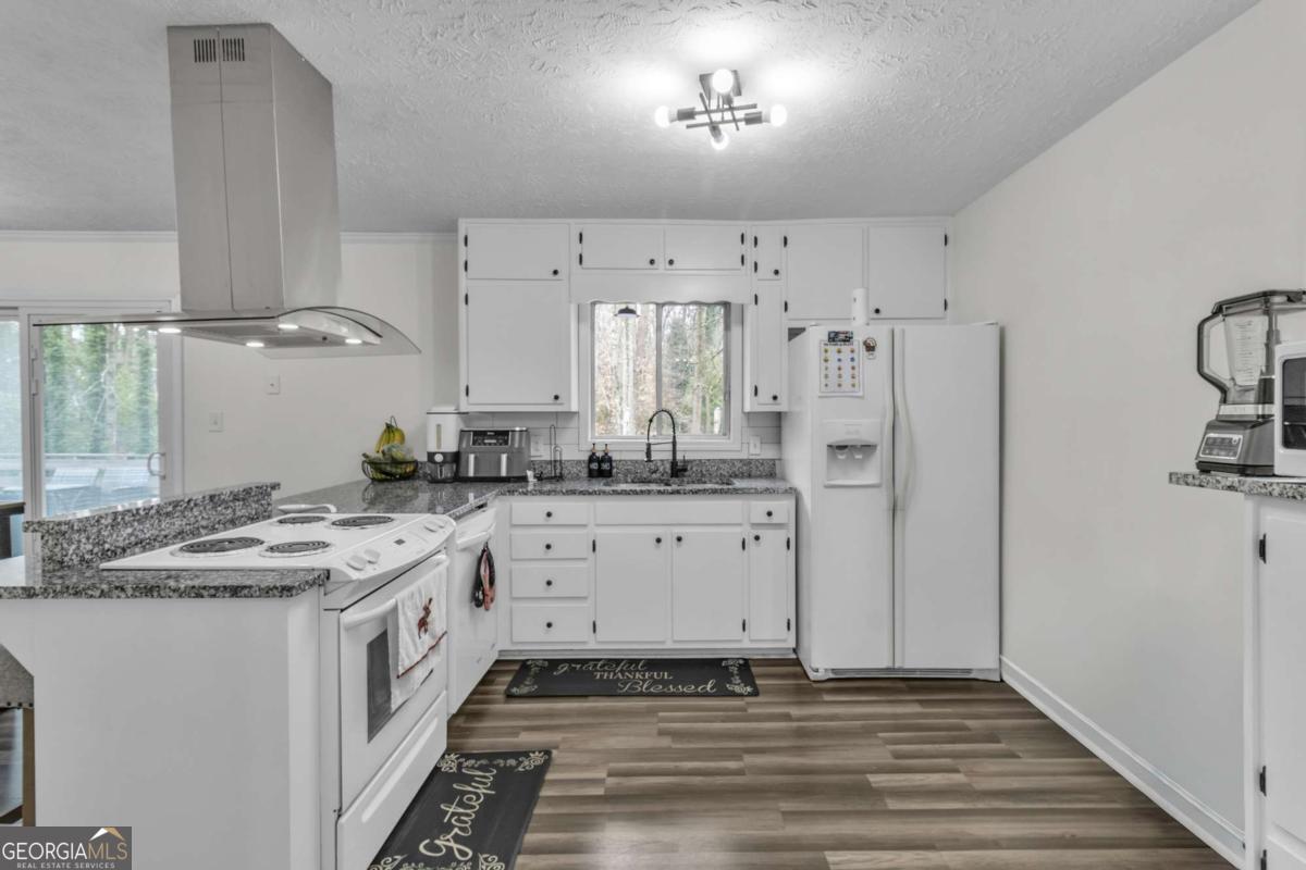 611 Navarre Drive Stone Mountain GA 30087