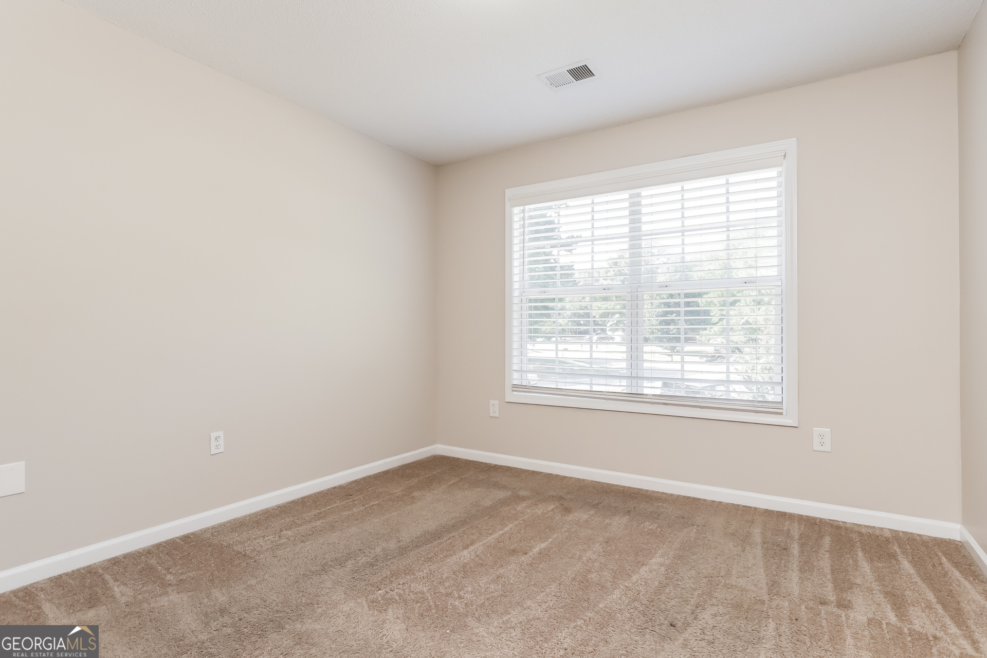 830 Lincoln Square Locust Grove GA 30248