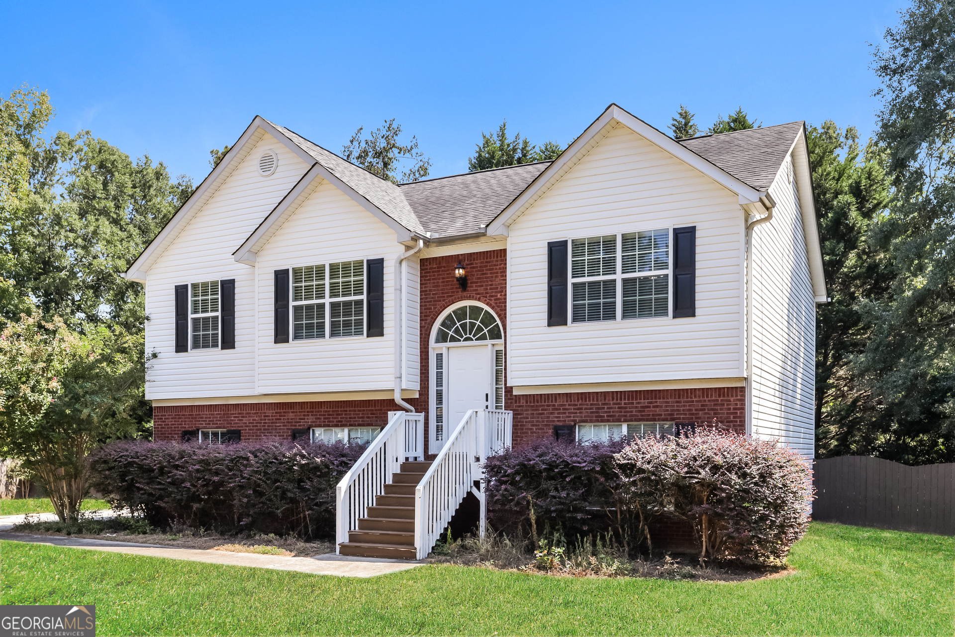 830 Lincoln Square Locust Grove GA 30248