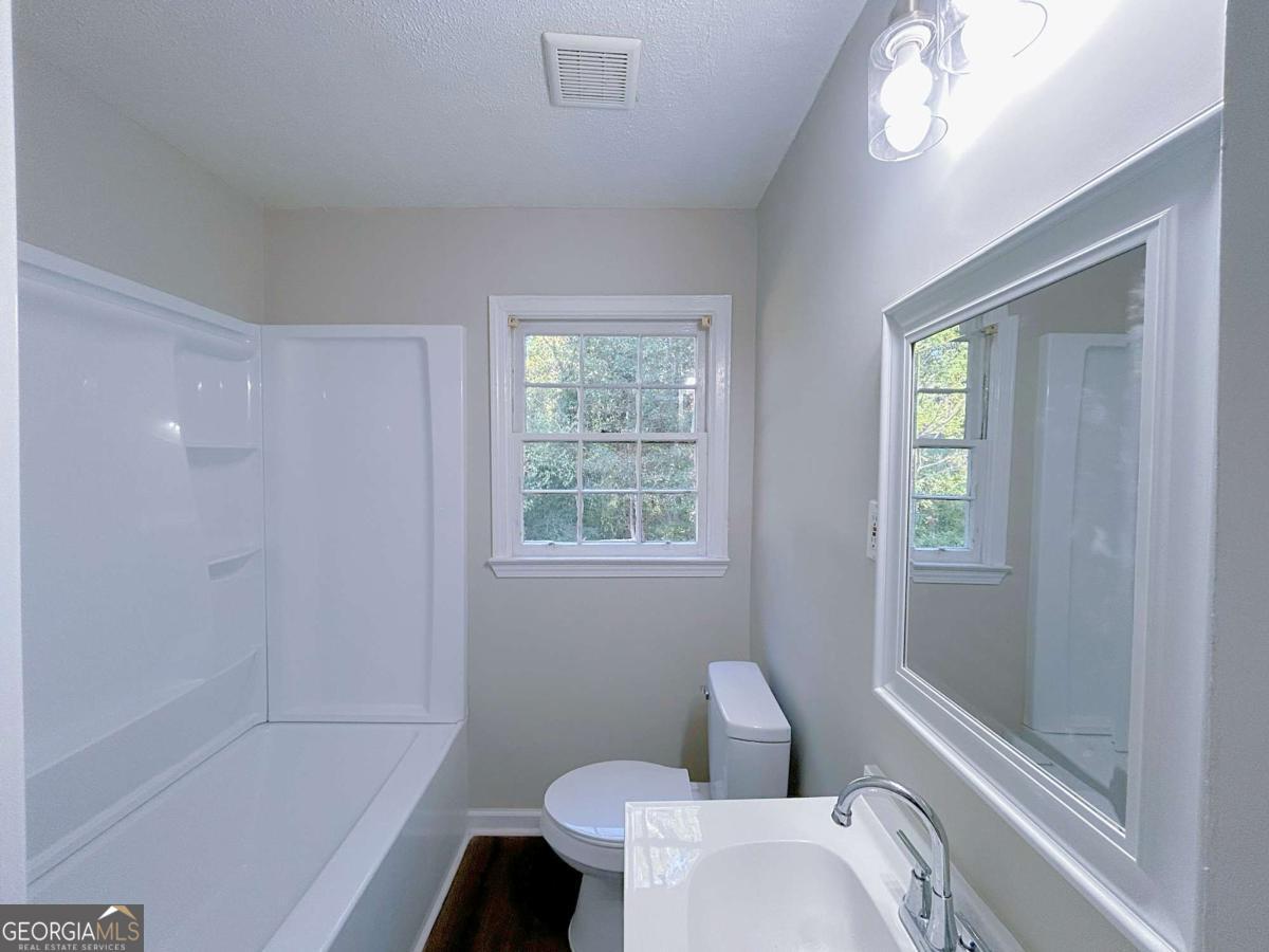 2126 Ivydale Street Atlanta GA 30344