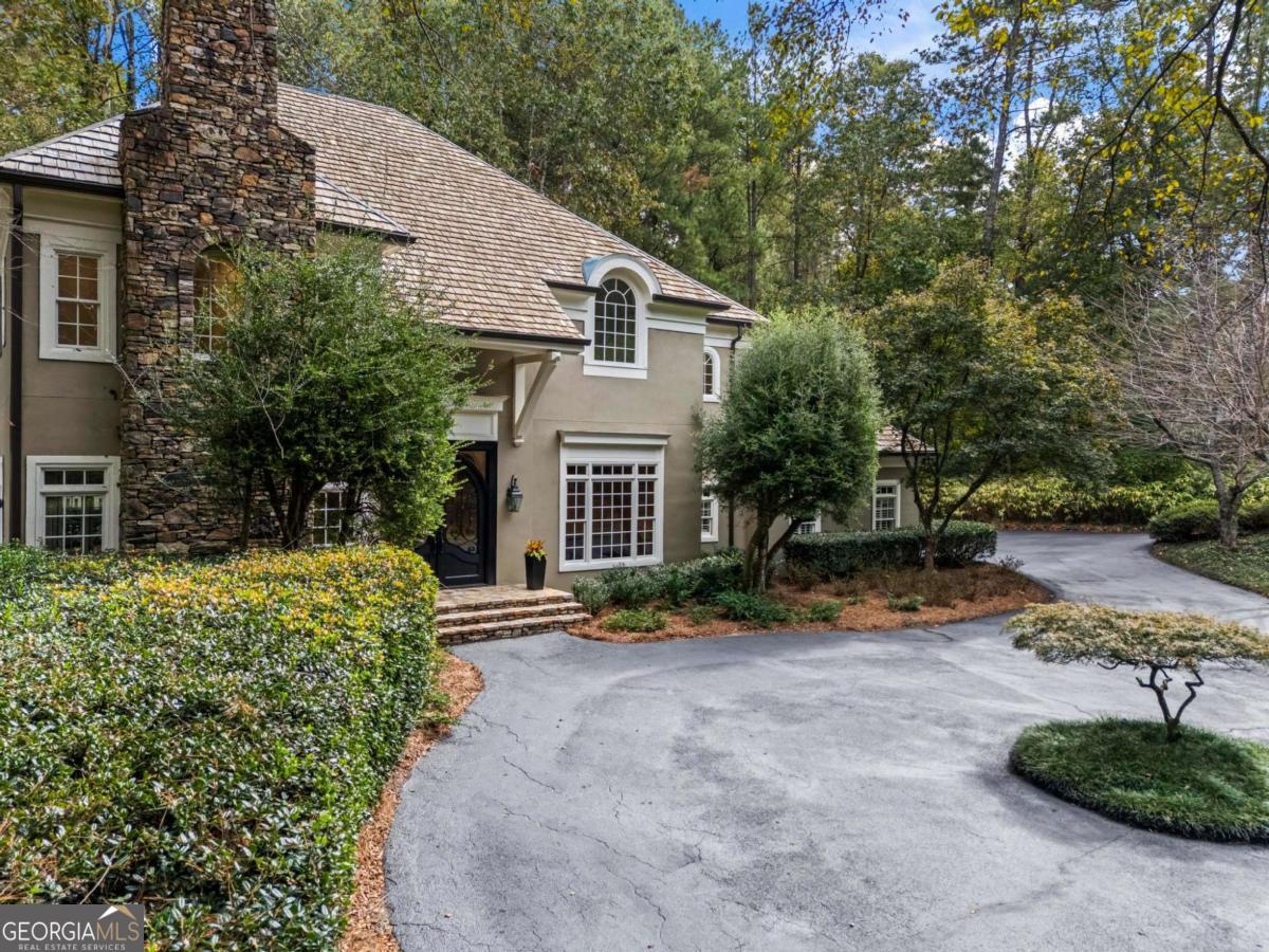 1235 W Garmon Road NW Sandy Springs GA 30327