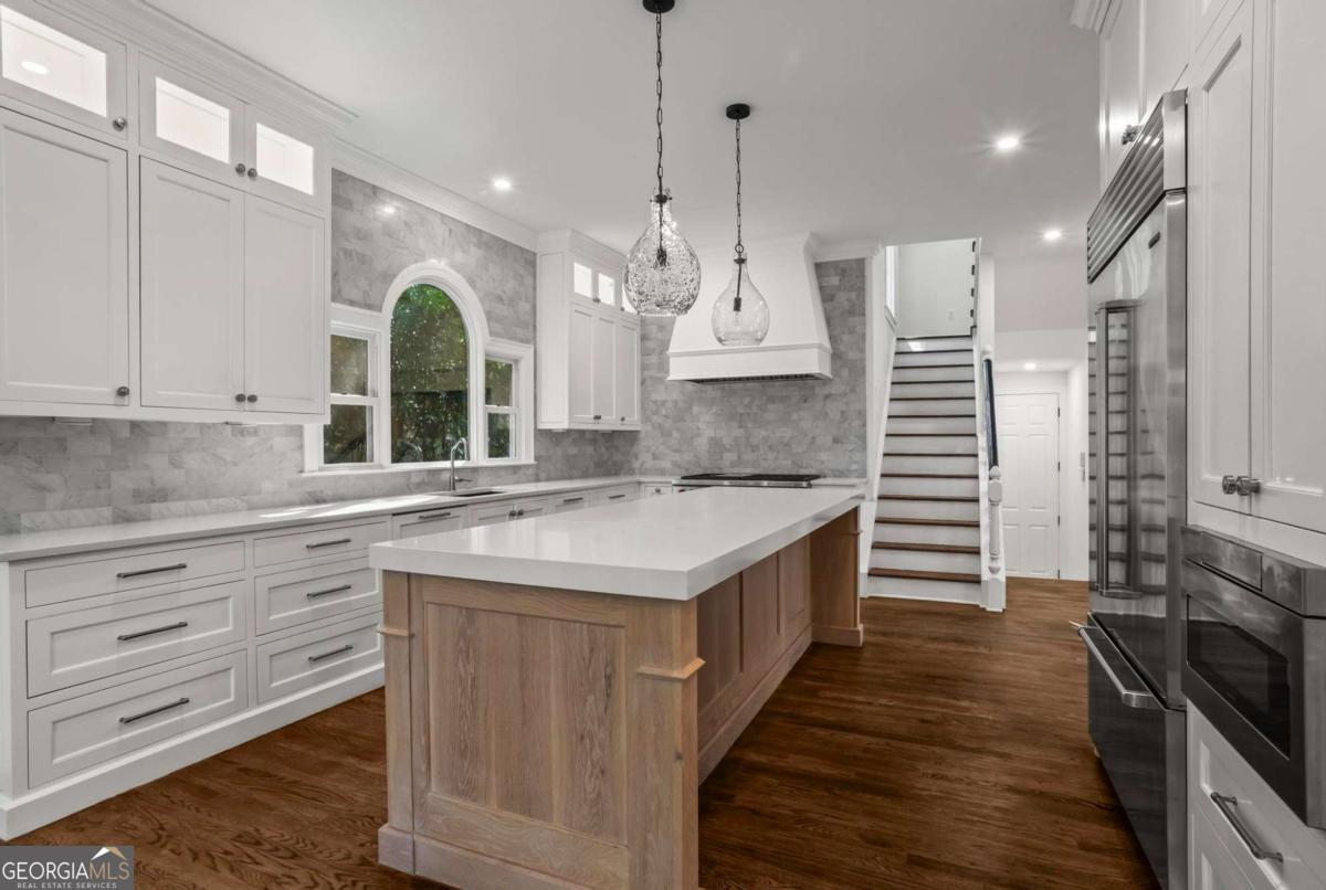 1235 W Garmon Road NW Sandy Springs GA 30327